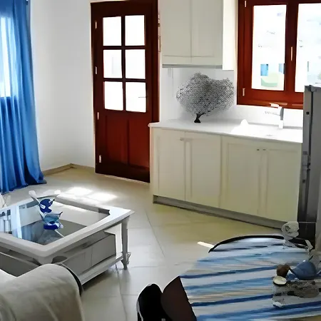 Guest house Caldera
